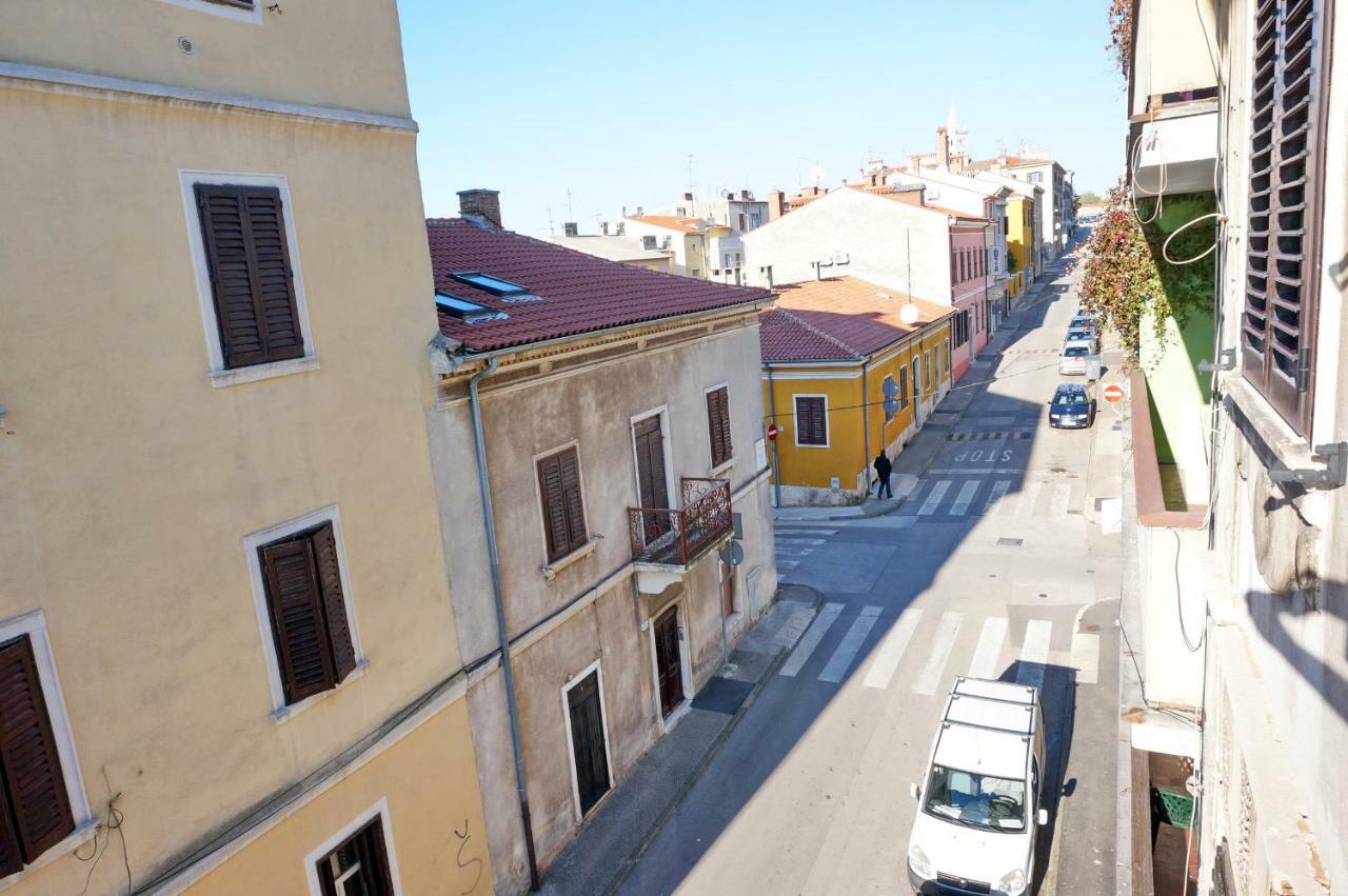 Apartments Epulon Pula Exterior photo